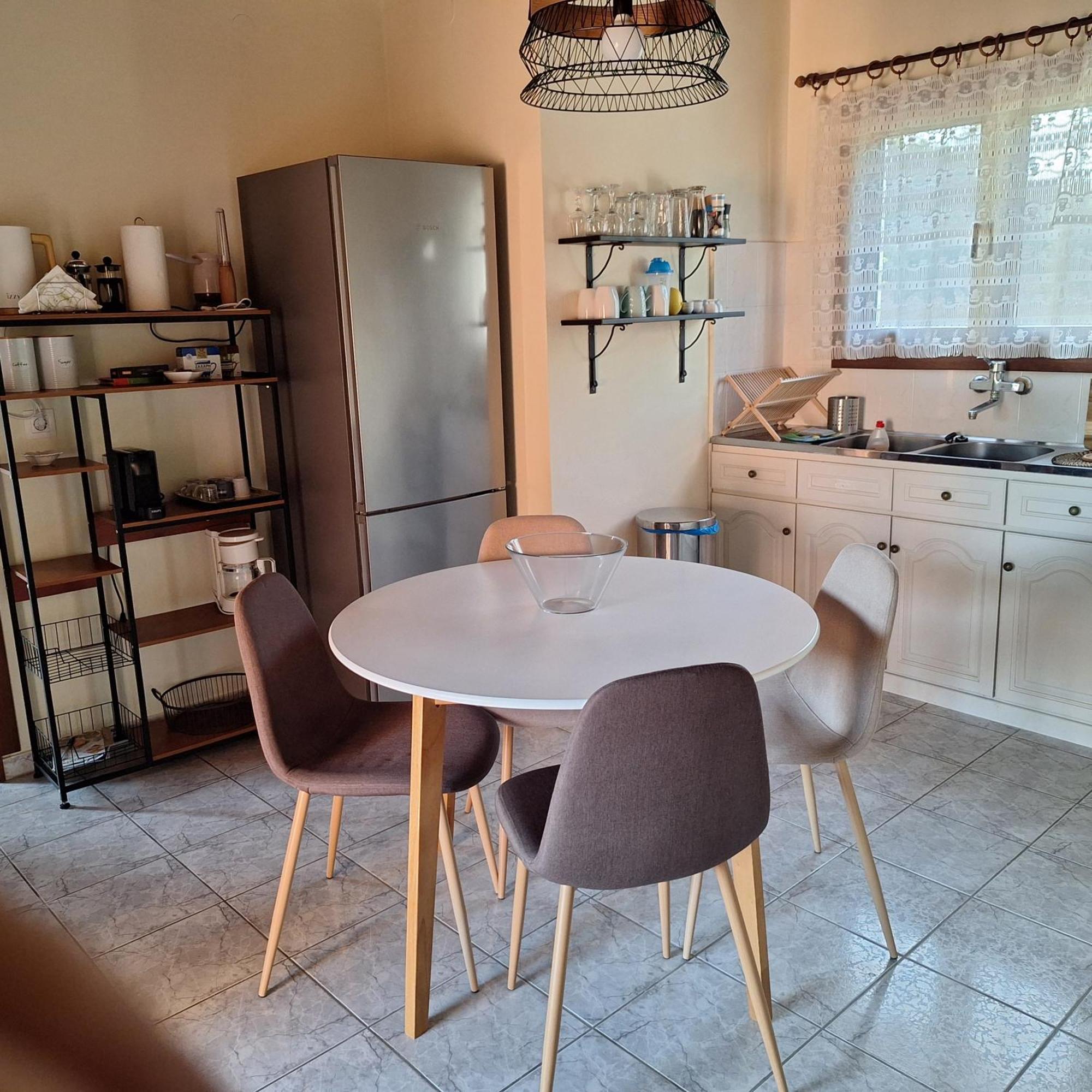 Areti Apartment Afra Экстерьер фото